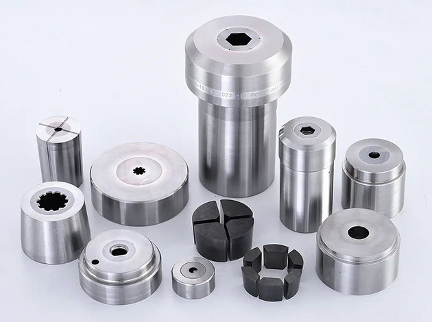 Customized cooling header mold