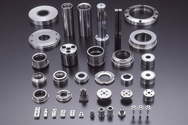 Customized processing of high-precision components for food, beverage and packaging fields