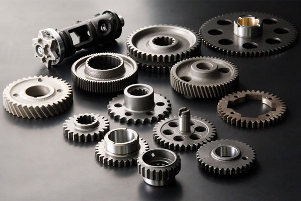 Customized machining of high-precision parts for agricultural and construction machinery
