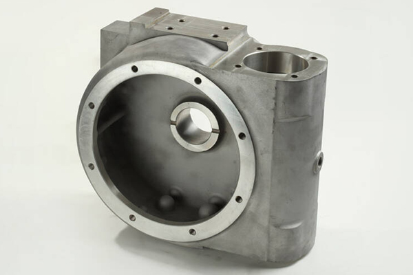 Customized parts for agricultural and construction machinery according to drawings