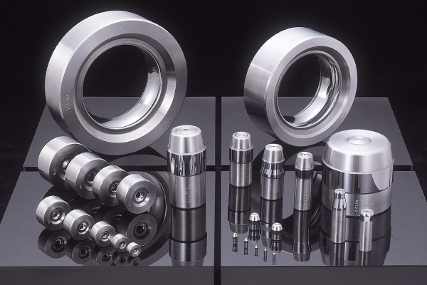 Customized key components for steel production